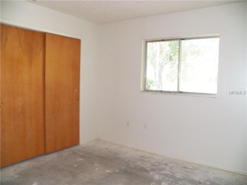 399 GULF BREEZE BOULEVARD — photo 5 of 10