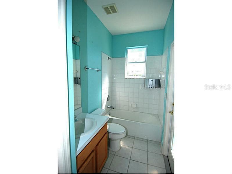 1017 MEADOW BREEZE LANE — photo 9 of 24