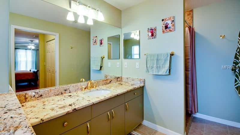 1069 VILAS AVENUE — photo 4 of 14