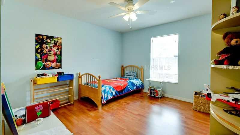 1069 VILAS AVENUE — photo 7 of 14
