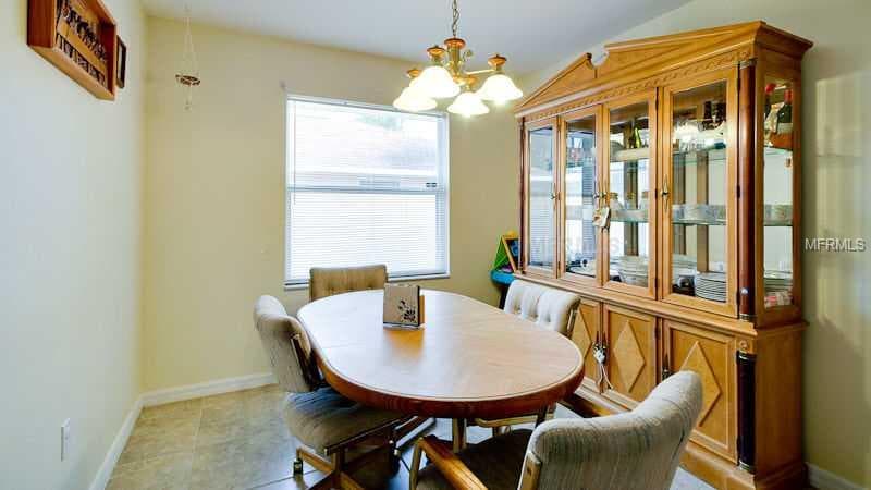 1069 VILAS AVENUE — photo 6 of 14