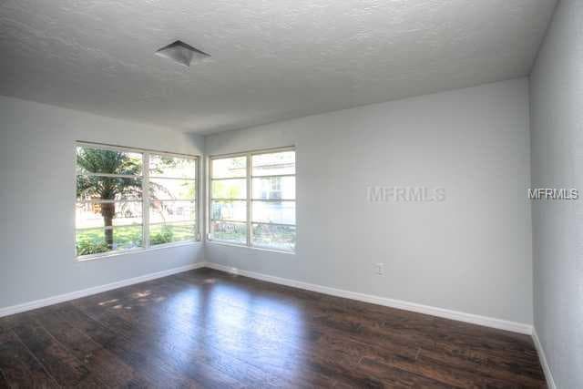 2675 FLOYD STREET — photo 5 of 9