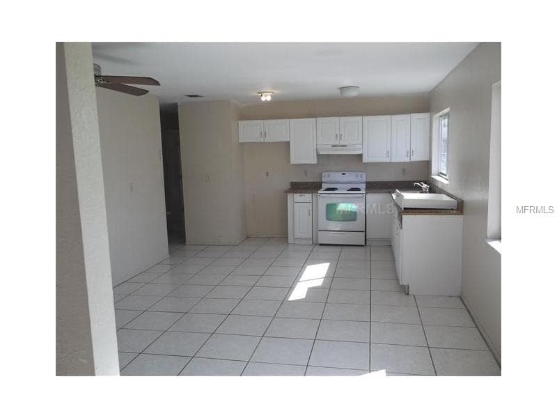 8769 SAN PABLO AVENUE — photo 3 of 8