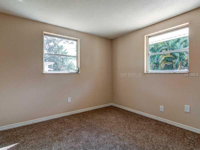 2990 ARGYLE ROAD — photo 15 of 17