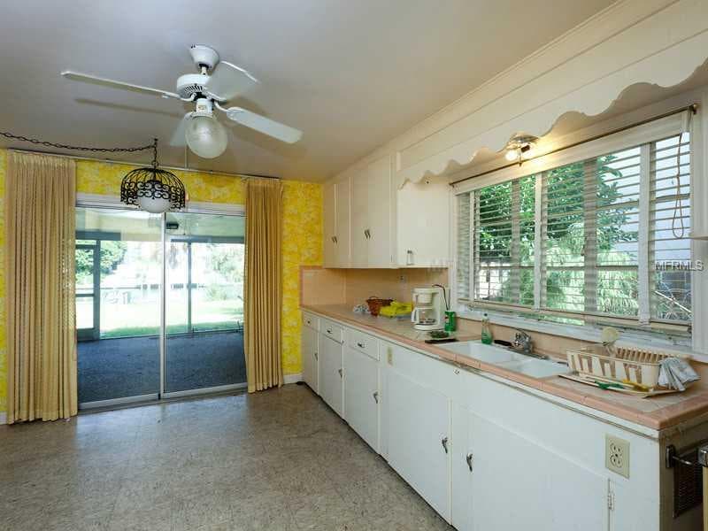 435 POLK DRIVE — photo 4 of 16