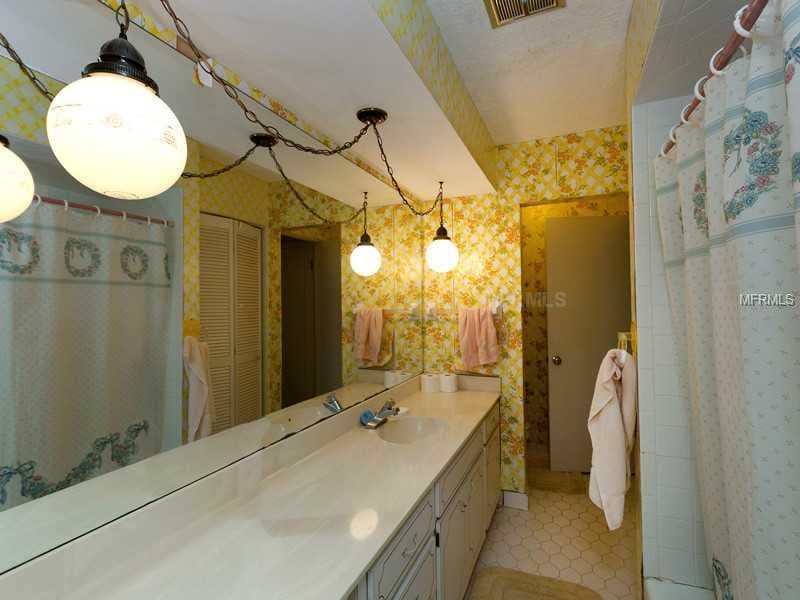435 POLK DRIVE — photo 7 of 16
