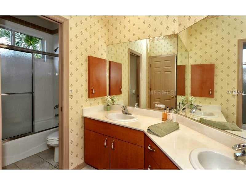 8313 ALEXANDRIA COURT — photo 4 of 25