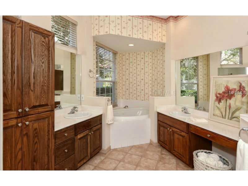 8313 ALEXANDRIA COURT — photo 3 of 25