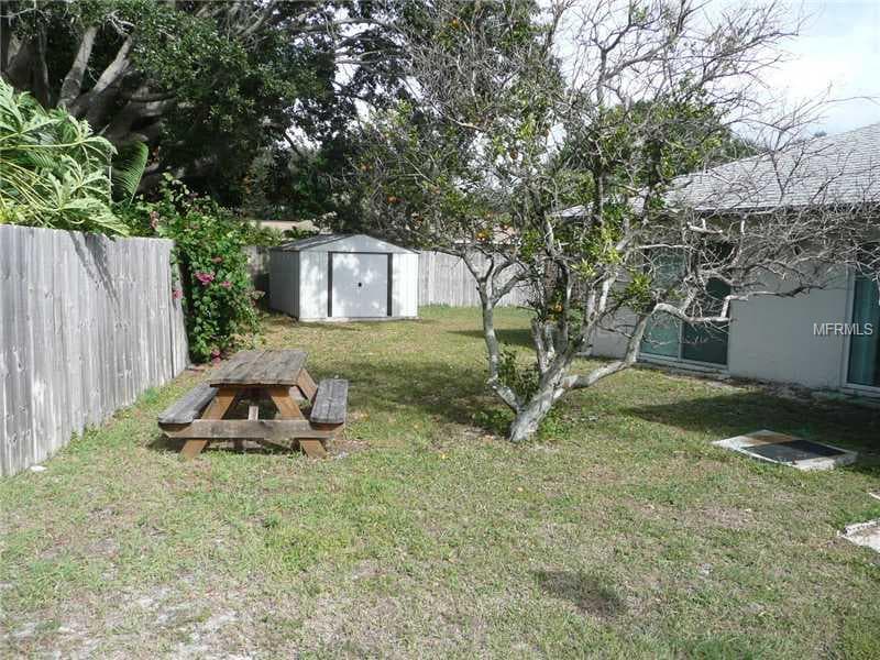 7316 CLARIES DRIVE — photo 13 of 15