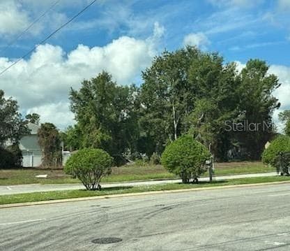 000 HOWLAND BLVD & BLUFFVIEW BOULEVARD — photo 4 of 8
