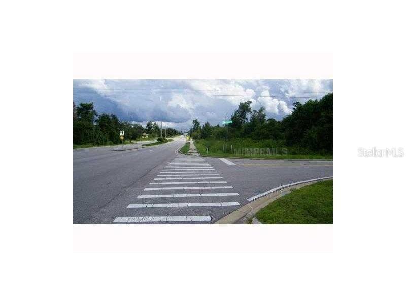 000 HOWLAND BLVD & BLUFFVIEW BOULEVARD — photo 6 of 8