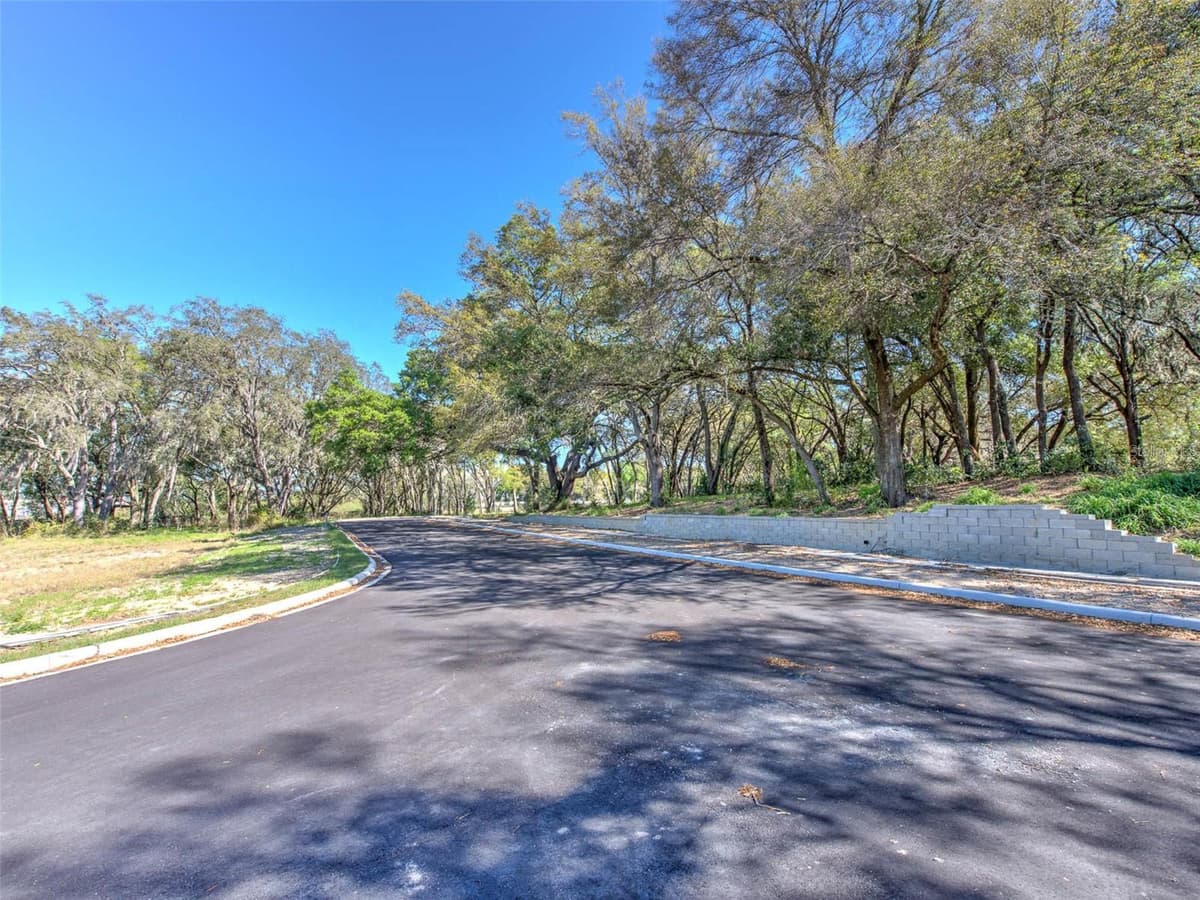 6011 COUNTY ROAD 579 — photo 17 of 25