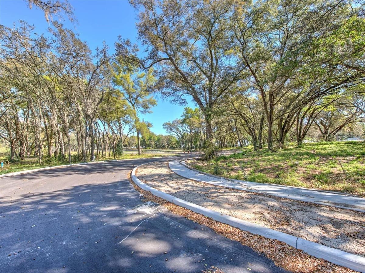 6011 COUNTY ROAD 579 — photo 15 of 25