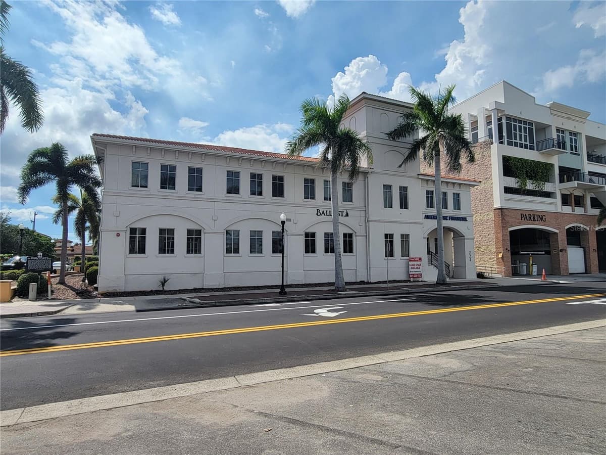 223 TAYLOR STREET — photo 1 of 1