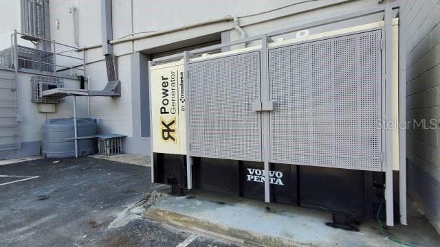 90 ALONDRA ST. — photo 12 of 17