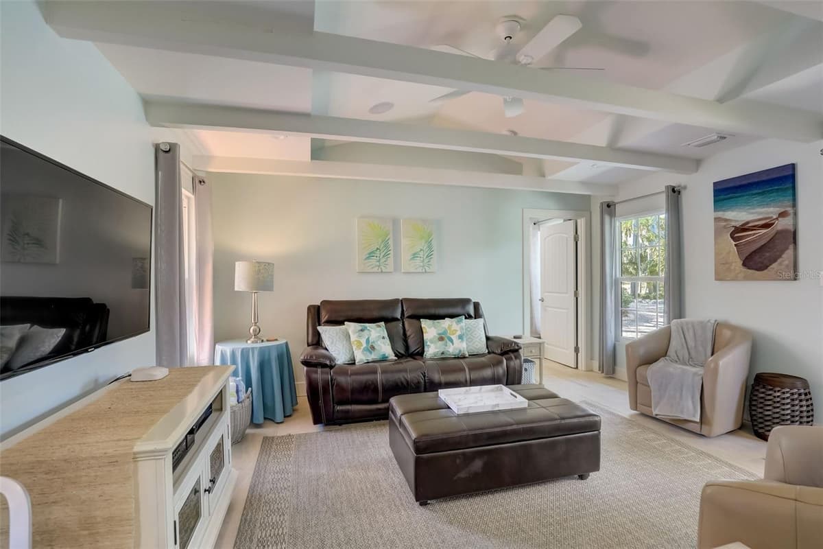 39 POLK DRIVE — photo 45 of 100