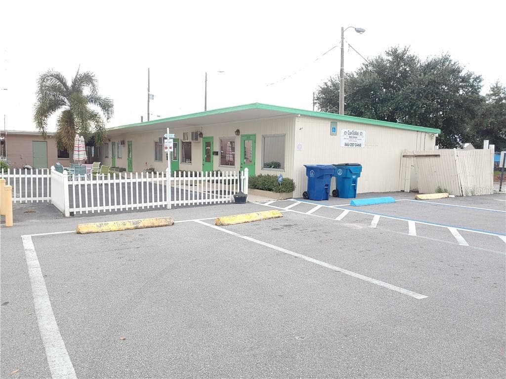 215 SCENIC HIGHWAY — photo 4 of 41