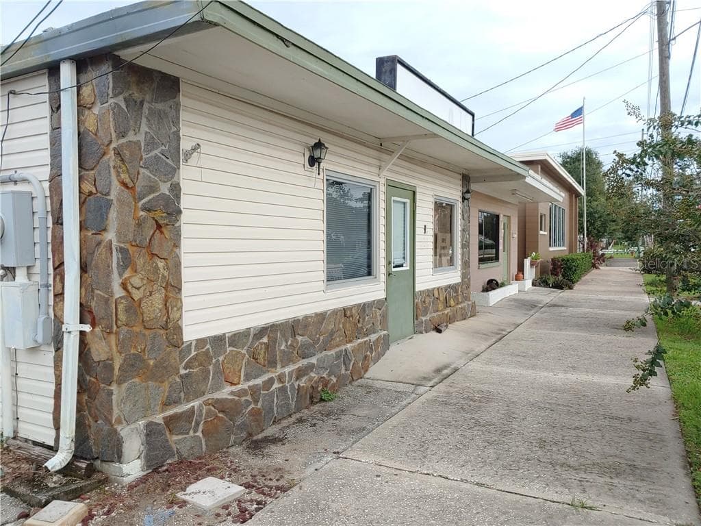 215 SCENIC HIGHWAY — photo 40 of 41