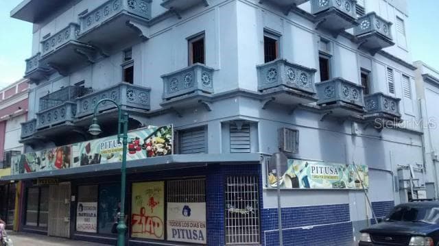 GAUTIER BENITEZ ST. INT. INT. JIMENEZ SICARDO ST. — photo 1 of 6