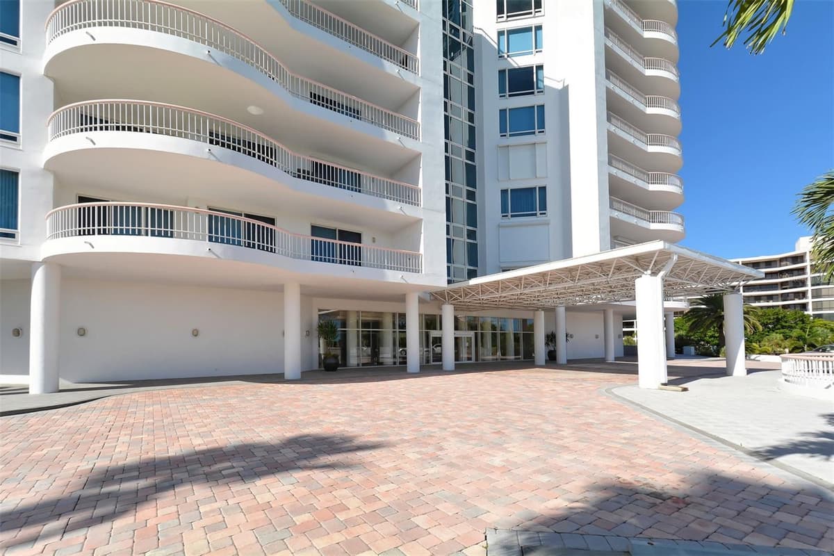 455 LONGBOAT CLUB ROAD — photo 50 of 75