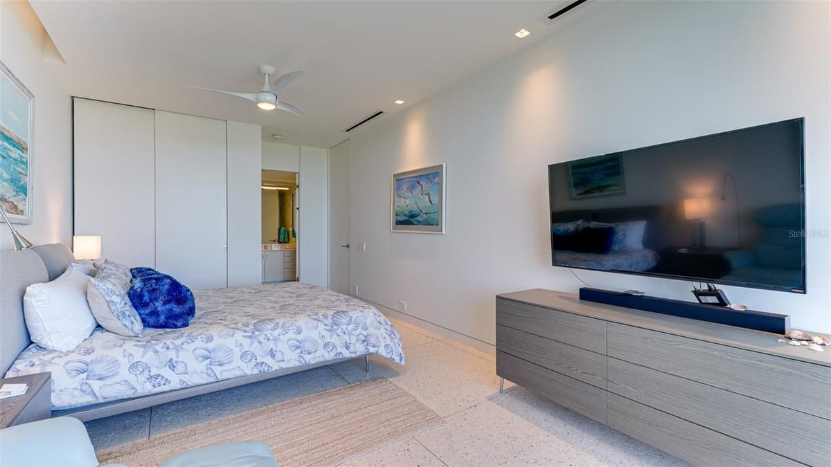 455 LONGBOAT CLUB ROAD — photo 31 of 75