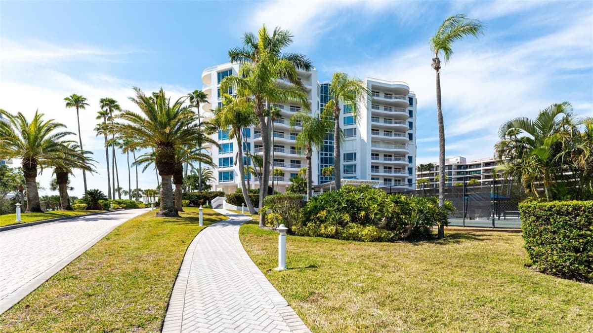 455 LONGBOAT CLUB ROAD — photo 3 of 75