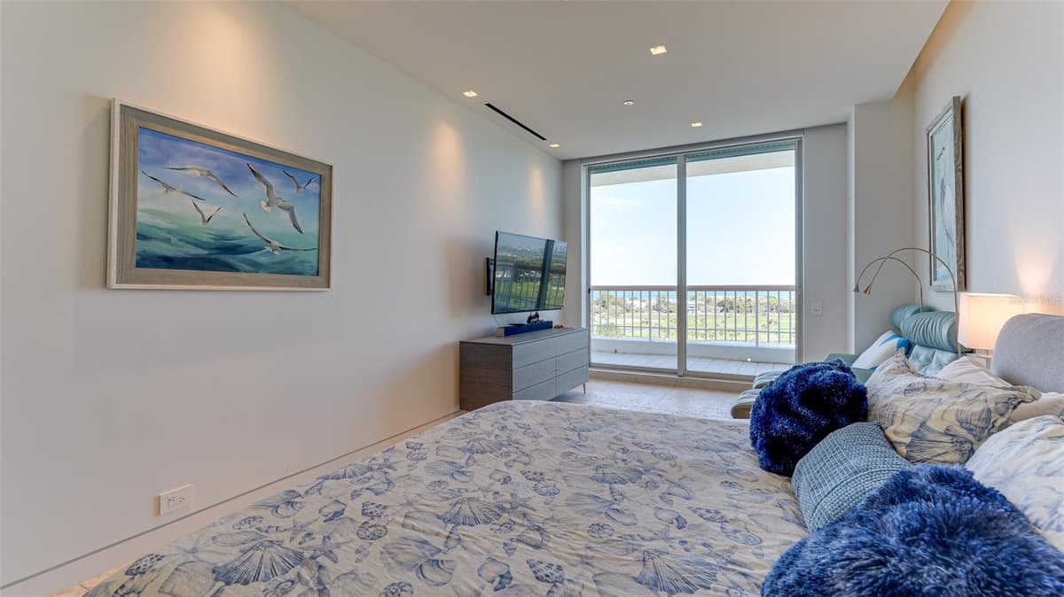 455 LONGBOAT CLUB ROAD — photo 30 of 75