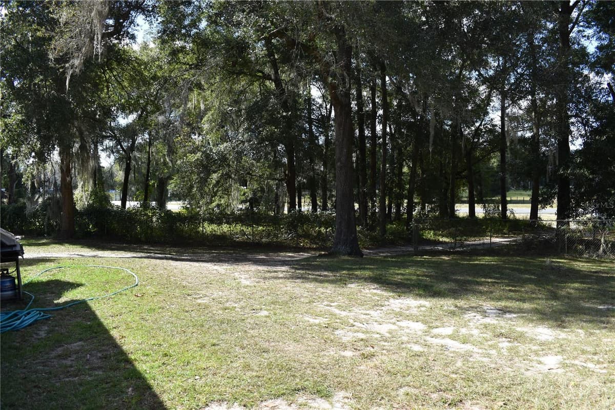 15551 US HIGHWAY 301 — photo 13 of 32