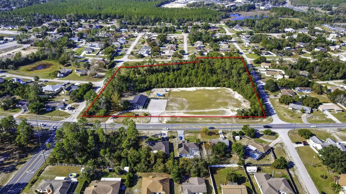 6001 DELTONA BOULEVARD — photo 18 of 40