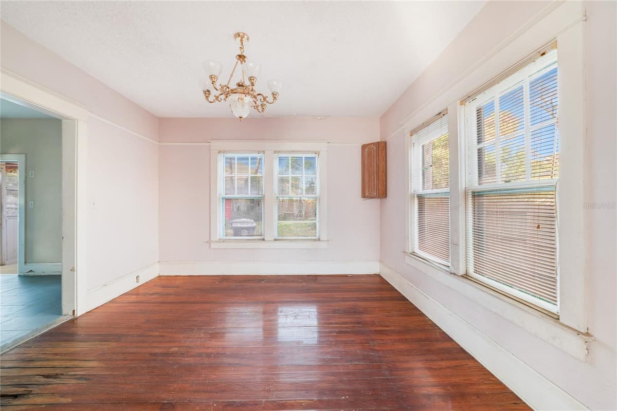 415 BRADDOCK AVENUE — photo 14 of 53