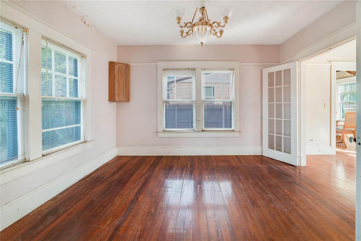 415 BRADDOCK AVENUE — photo 15 of 53