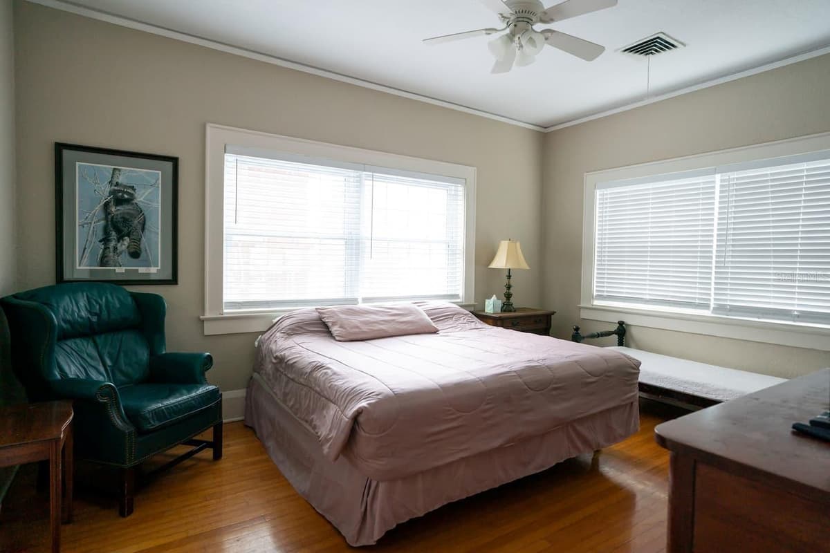 1200 LAKE OTIS DRIVE — photo 12 of 29