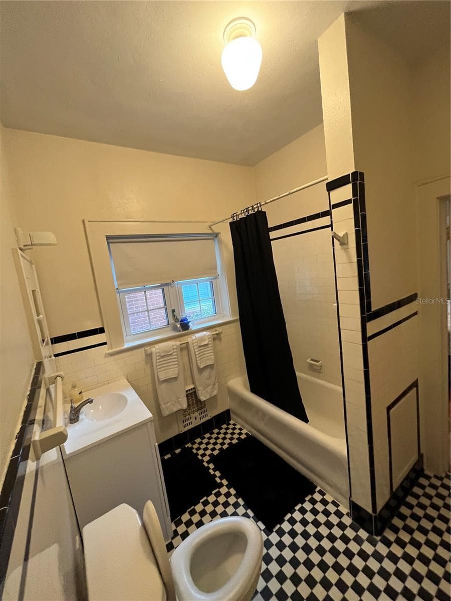 1200 LAKE OTIS DRIVE — photo 14 of 29