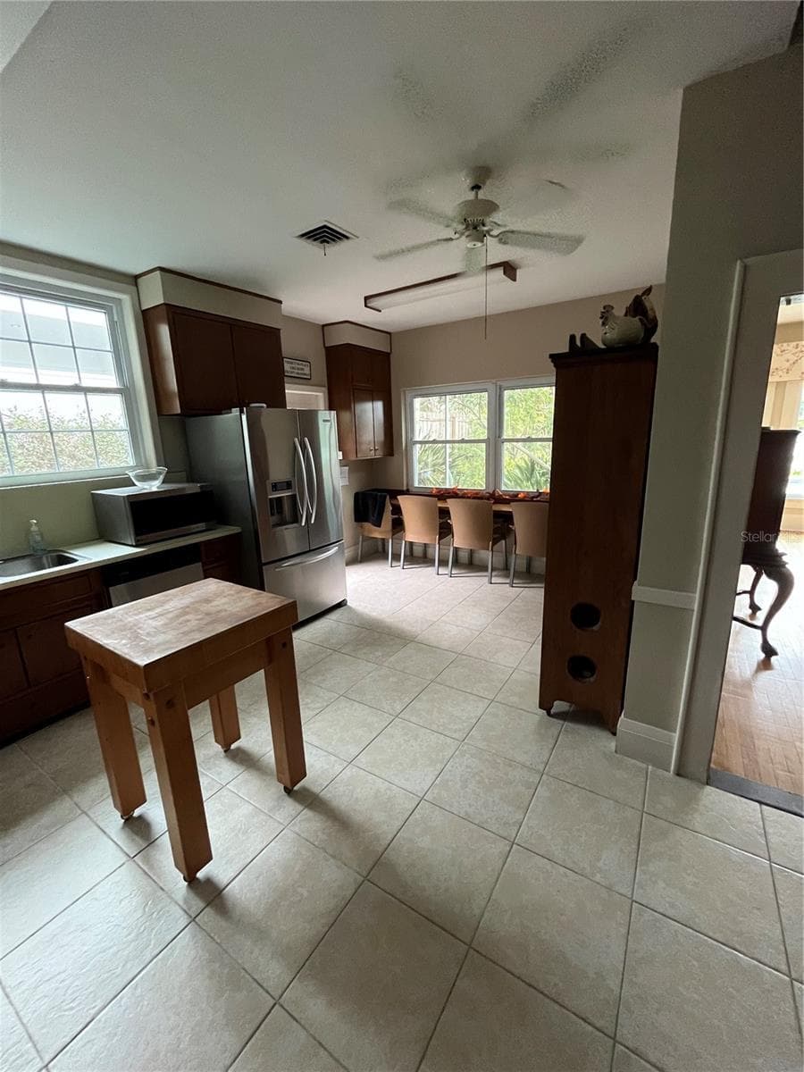 1200 LAKE OTIS DRIVE — photo 24 of 29