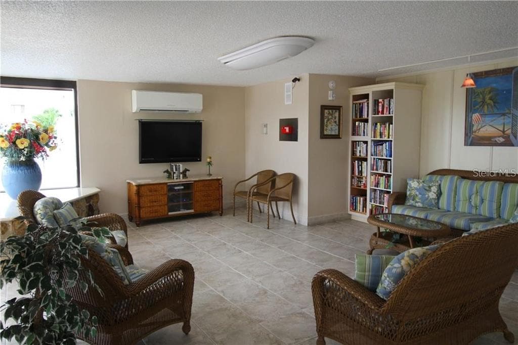 1230 GULF BOULEVARD — photo 21 of 22