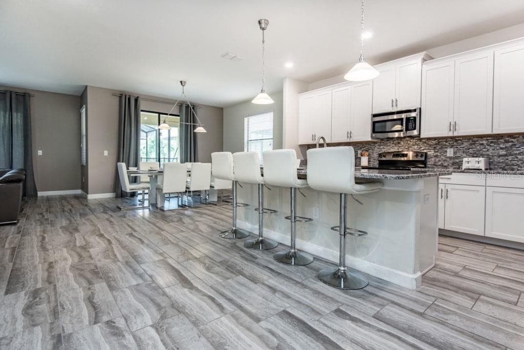 5425 SOLTERRA CIRCLE — photo 2 of 29