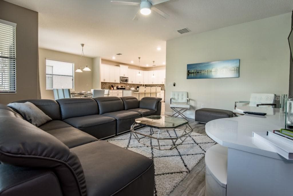 5425 SOLTERRA CIRCLE — photo 7 of 29