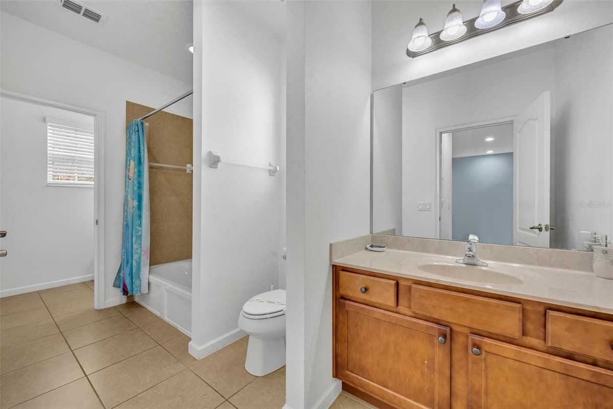 5244 OAKBOURNE AVENUE — photo 42 of 62