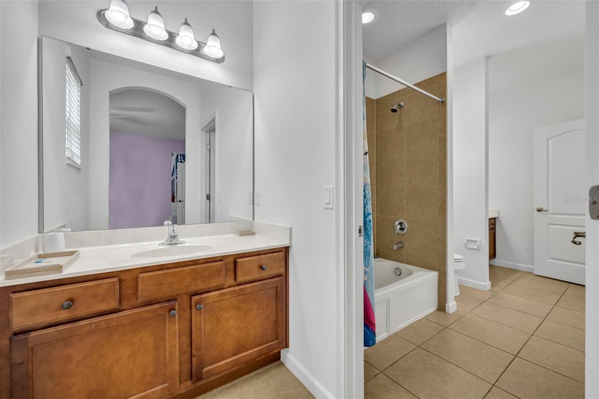 5244 OAKBOURNE AVENUE — photo 41 of 62