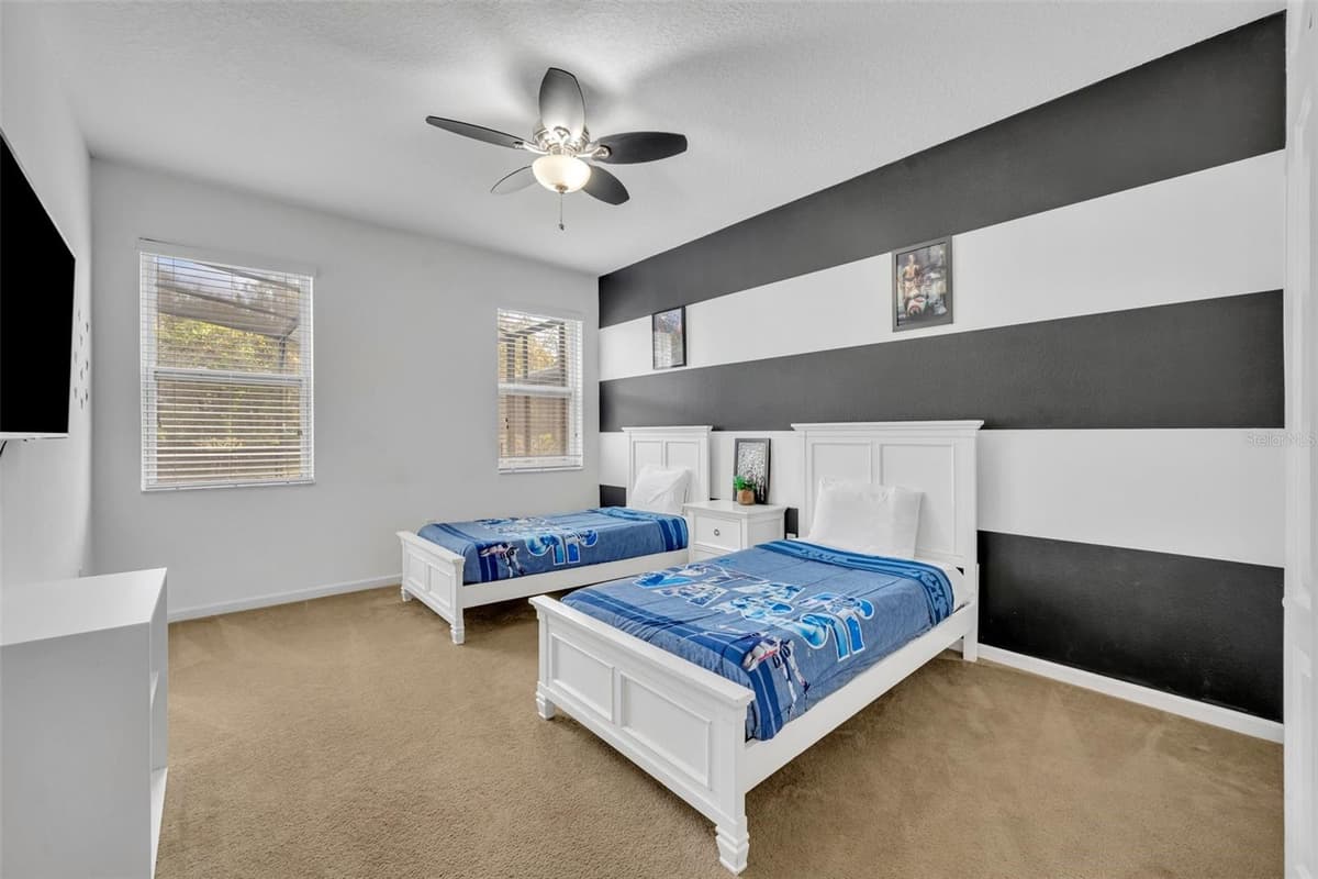 5244 OAKBOURNE AVENUE — photo 27 of 62
