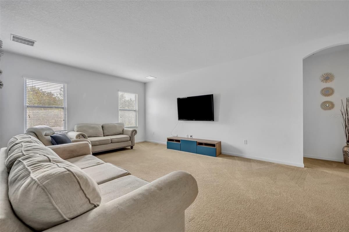5244 OAKBOURNE AVENUE — photo 32 of 62