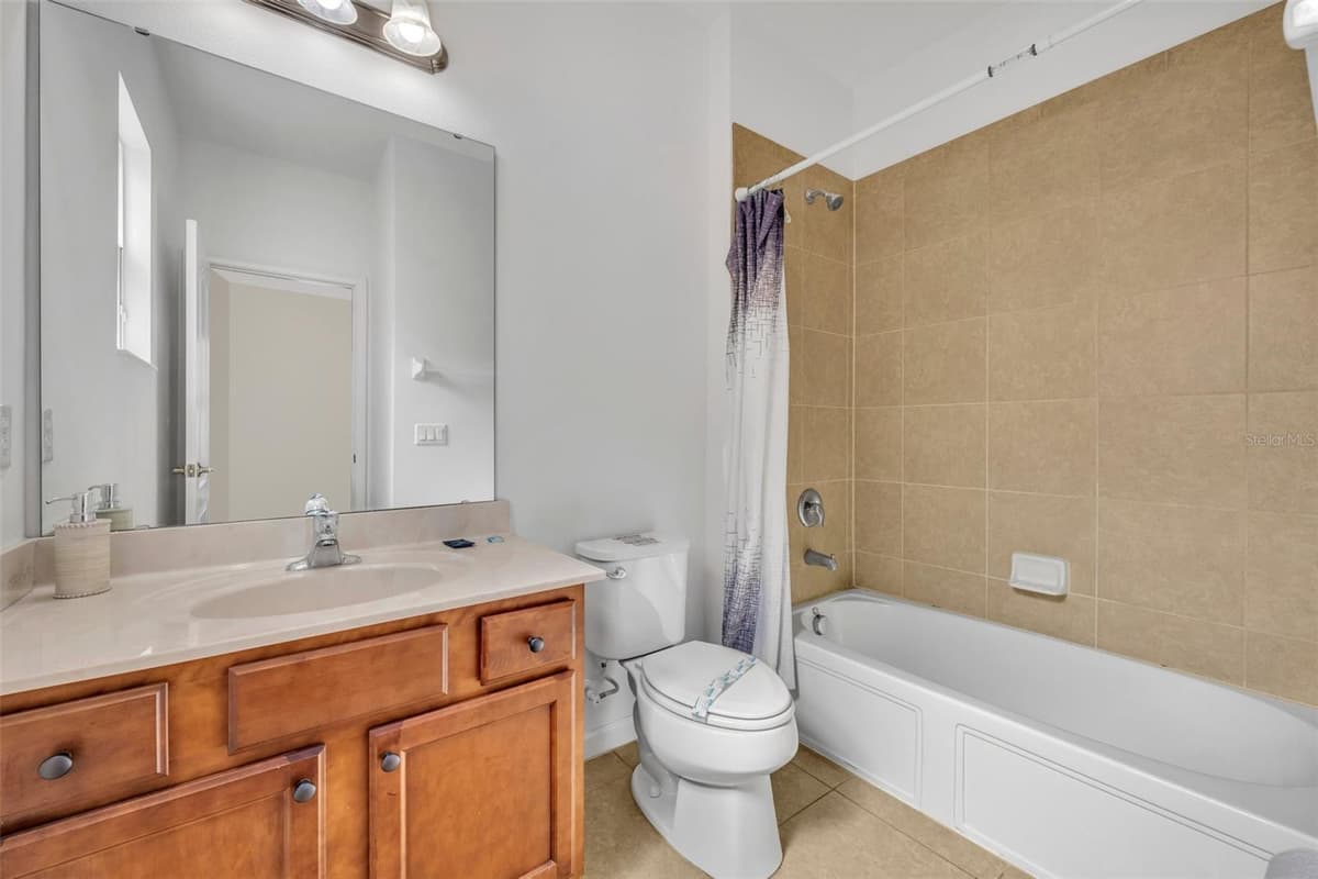 5244 OAKBOURNE AVENUE — photo 44 of 62