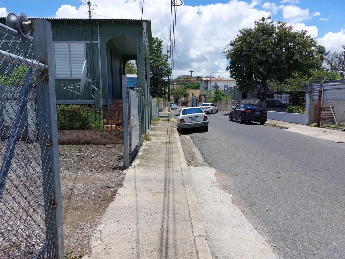 Calle Villa ESQUINA CALLE PROGRESO — photo 4 of 9