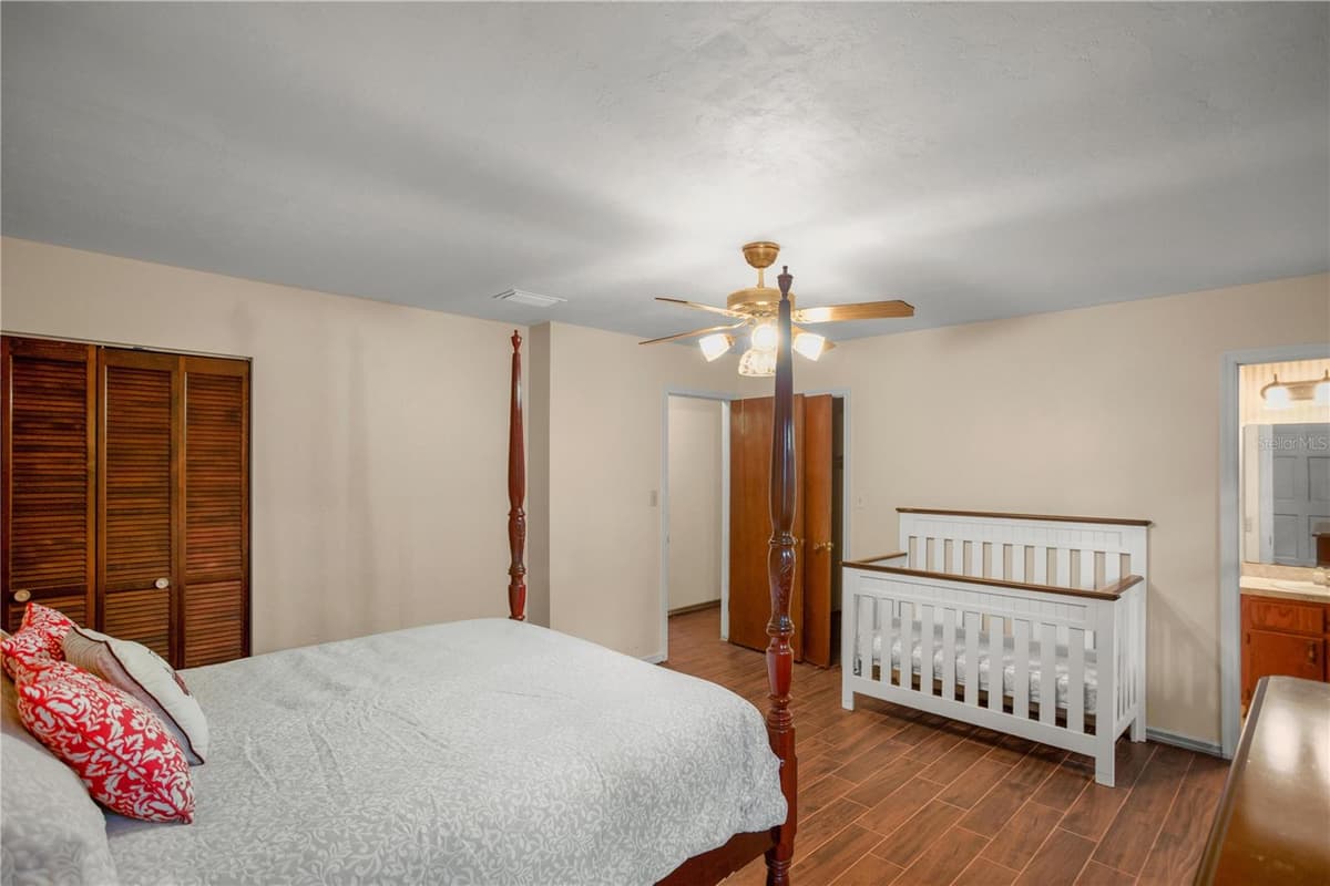 18001 HAWTHORNE ROAD — photo 76 of 90