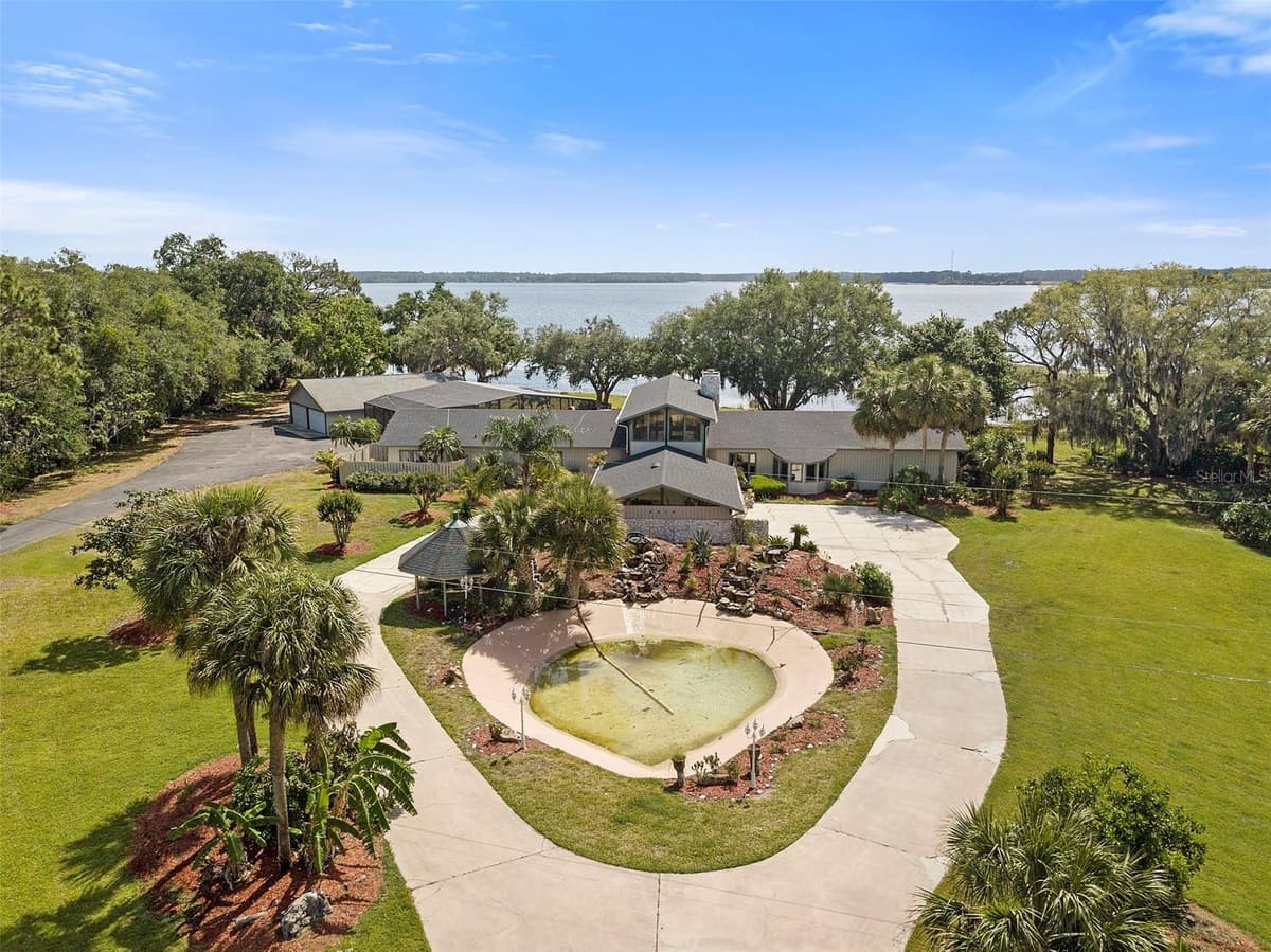 5575 ALLIGATOR LAKE ROAD — photo 1 of 31