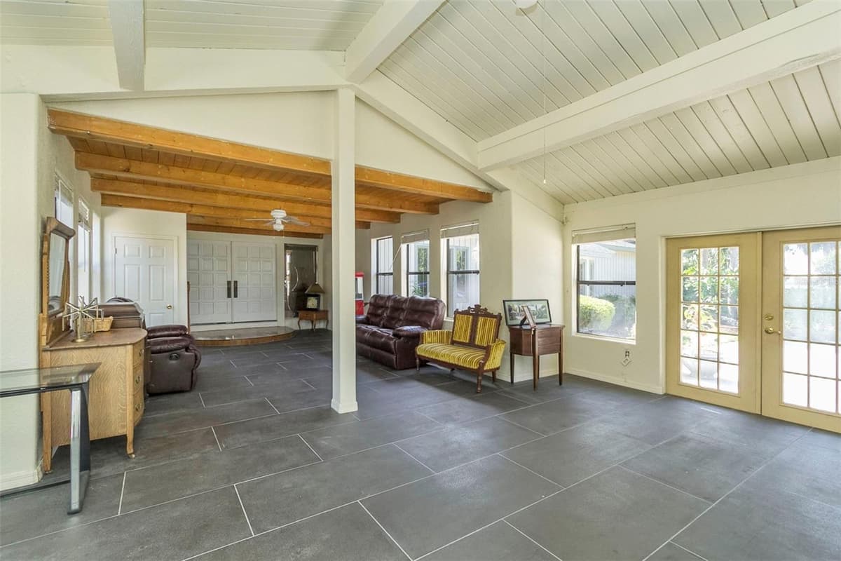 5575 ALLIGATOR LAKE ROAD — photo 17 of 31