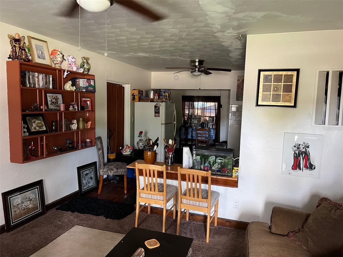 5634 5TH AVENUE — photo 4 of 13