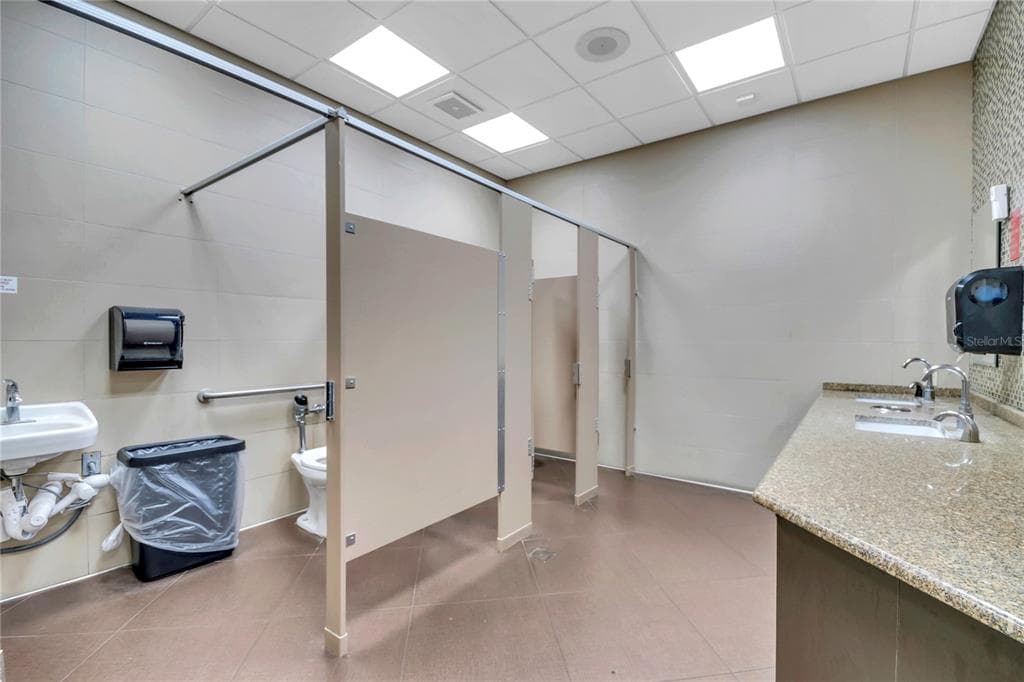 5600 BUTLER NATIONAL DRIVE — photo 45 of 45