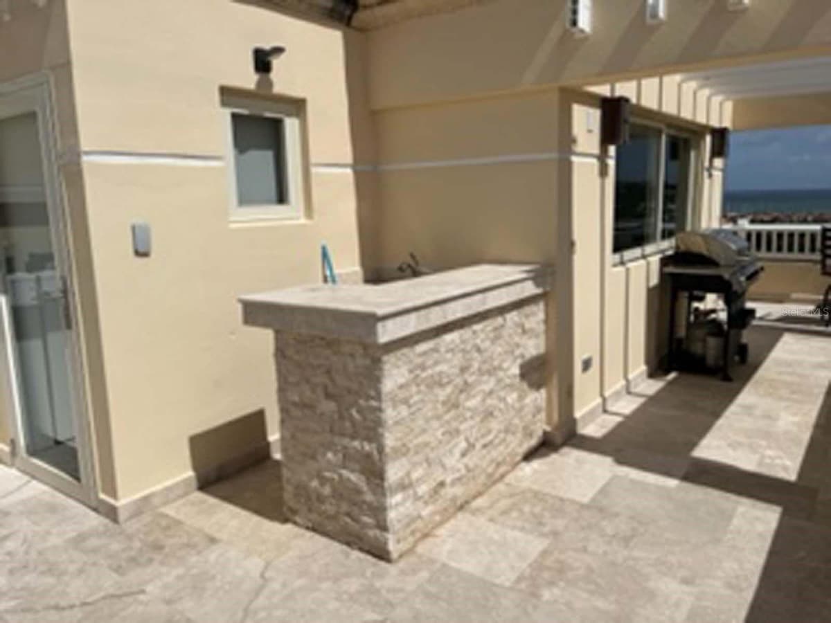 Palms Inn Drive PALMANOVA VILLAGE — photo 32 of 37