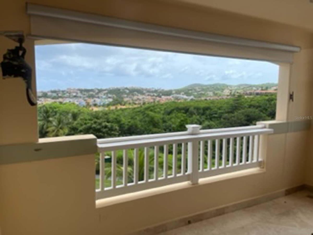 Palms Inn Drive PALMANOVA VILLAGE — photo 16 of 37
